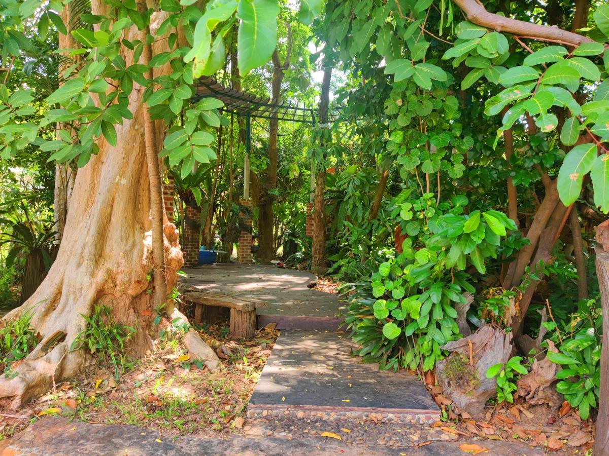 通皮克酒店 Prasat 外观 照片